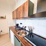 1 * Pinezići
